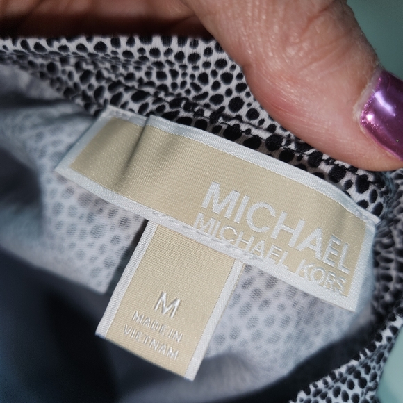 MICHAEL KORS shirred side dress size M - Picture 6 of 7